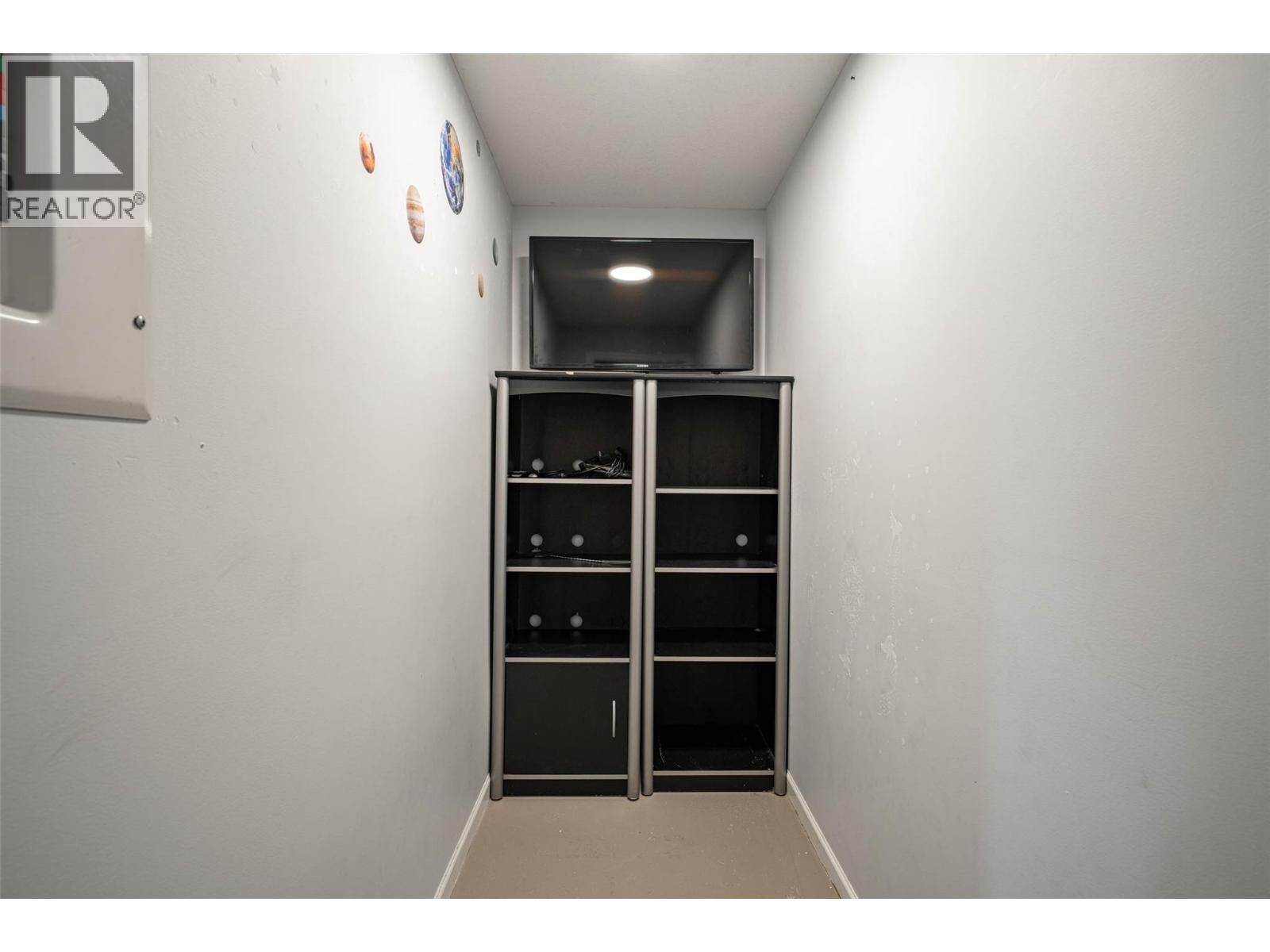 4491 Hebbert Road. Lake Country, British Columbia