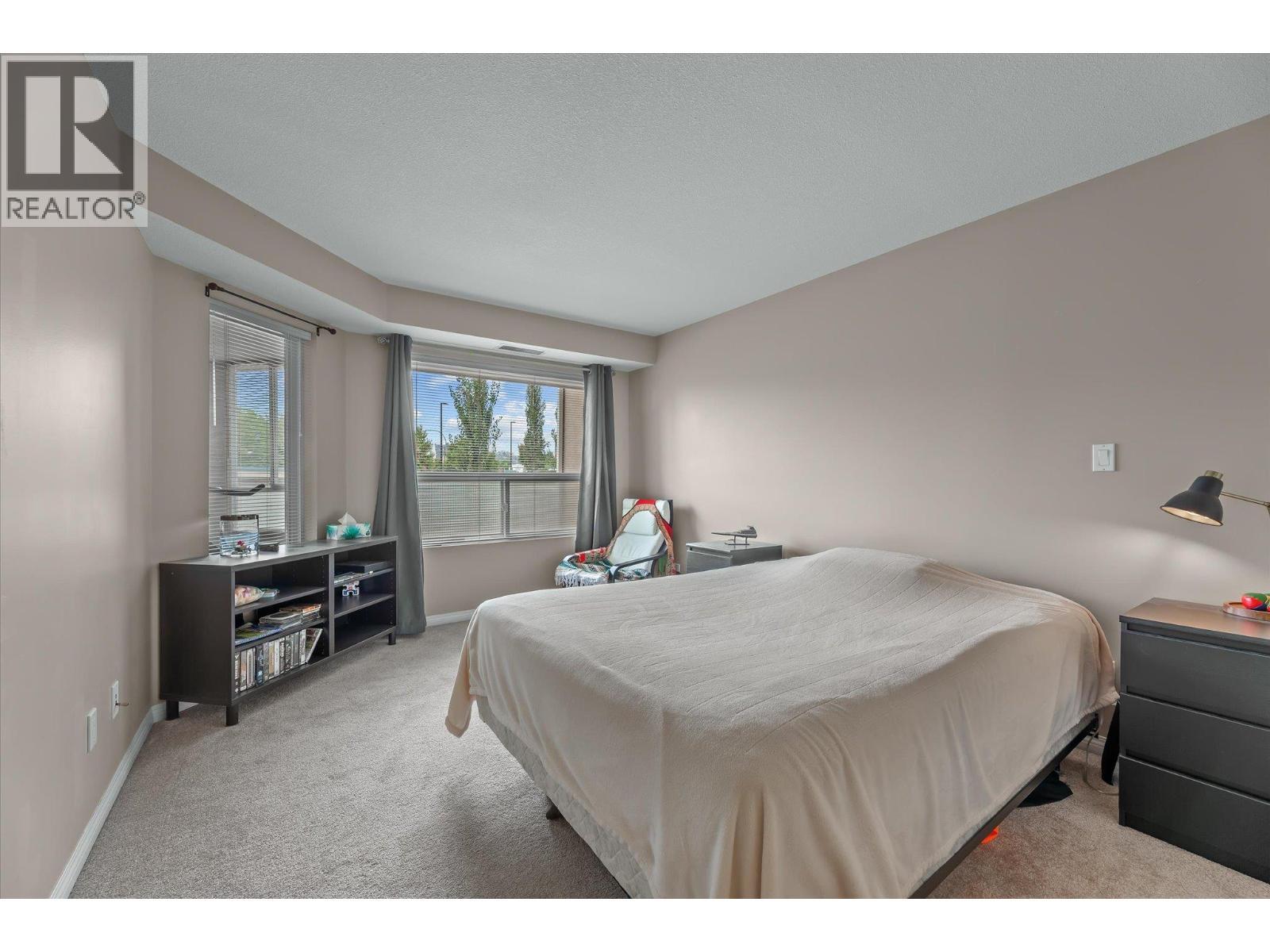 1965 Durnin Road Unit# 126. Kelowna, British Columbia