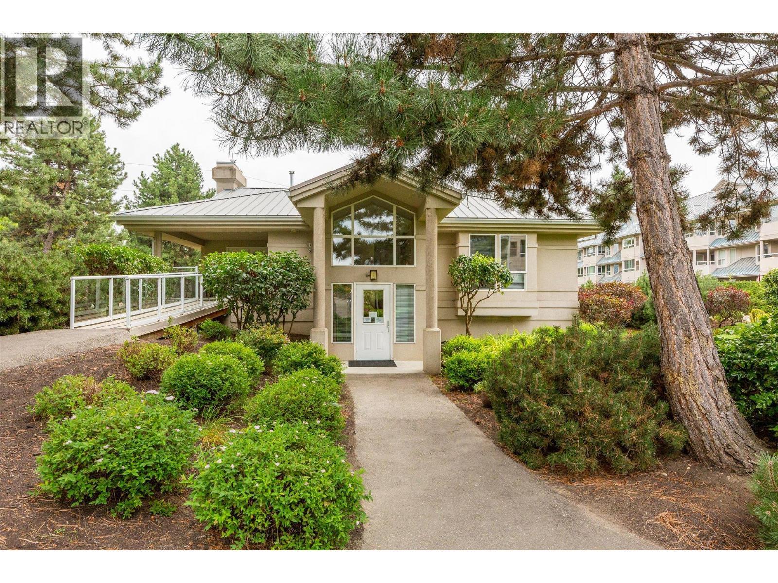 1965 Durnin Road Unit# 126. Kelowna, British Columbia