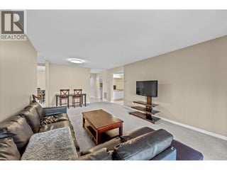 1965 Durnin Road Unit# 126. Kelowna, British Columbia