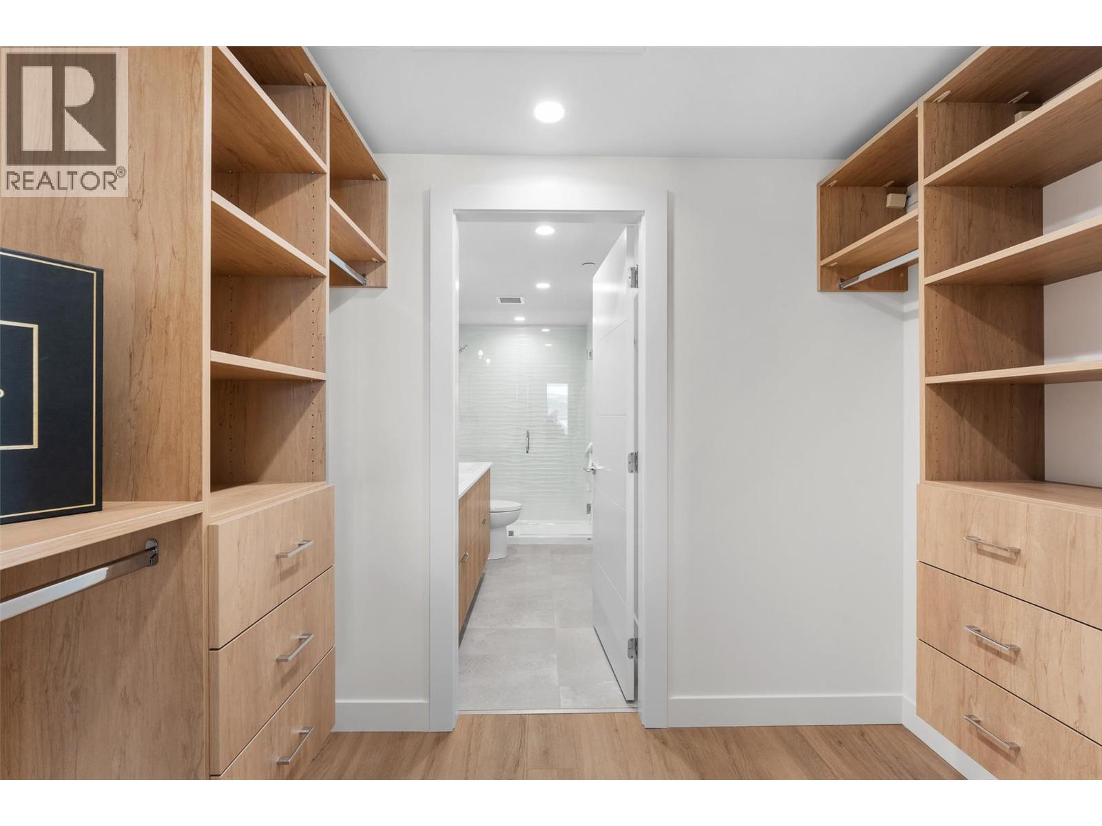 3699 Capozzi Road Unit# 1007. Kelowna, British Columbia