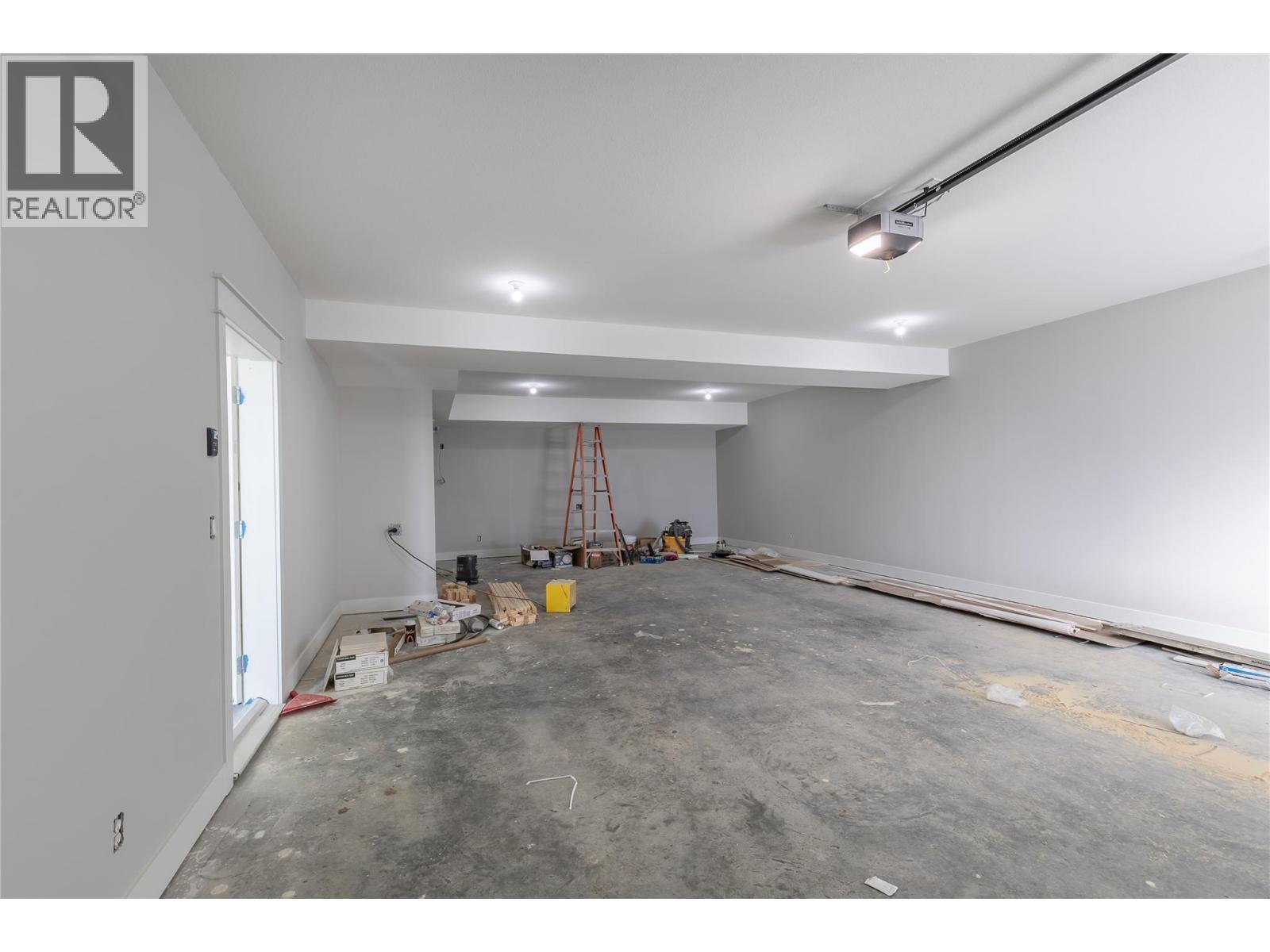 4315 Painted Turtle Drive. Vernon, British Columbia