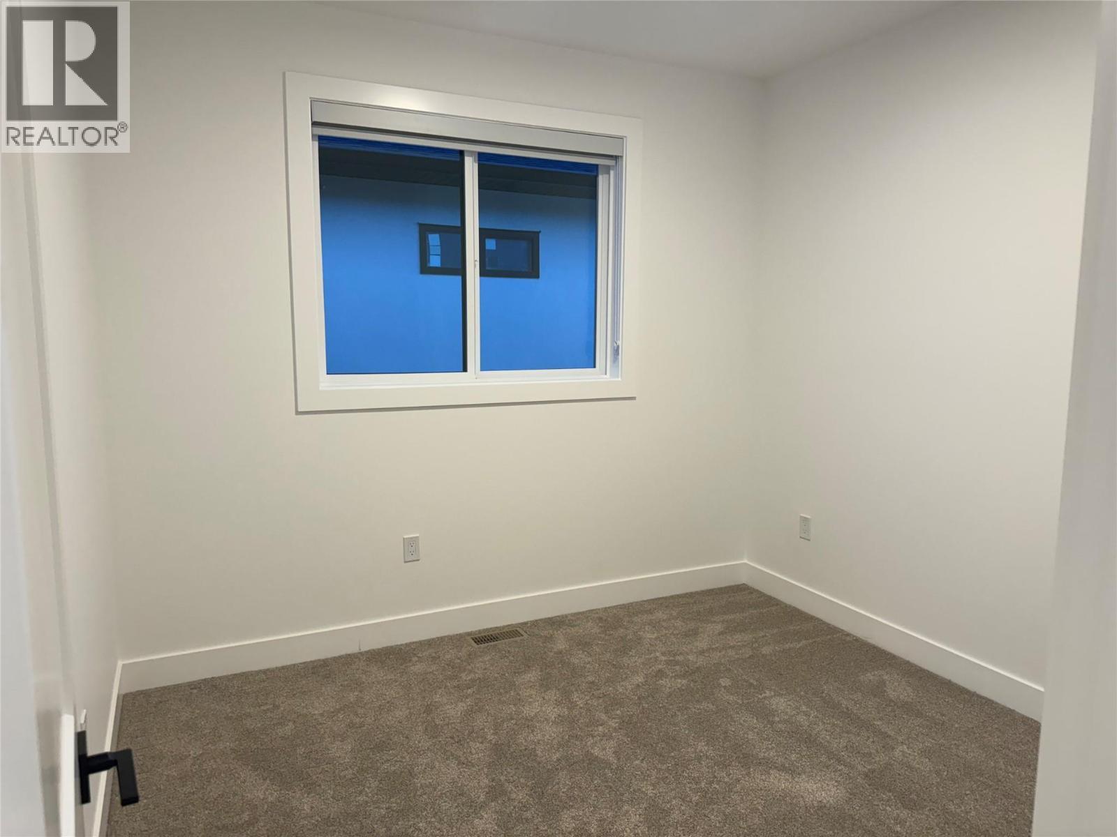 19950 Mccarthy Road Unit# 26. Lake Country, British Columbia