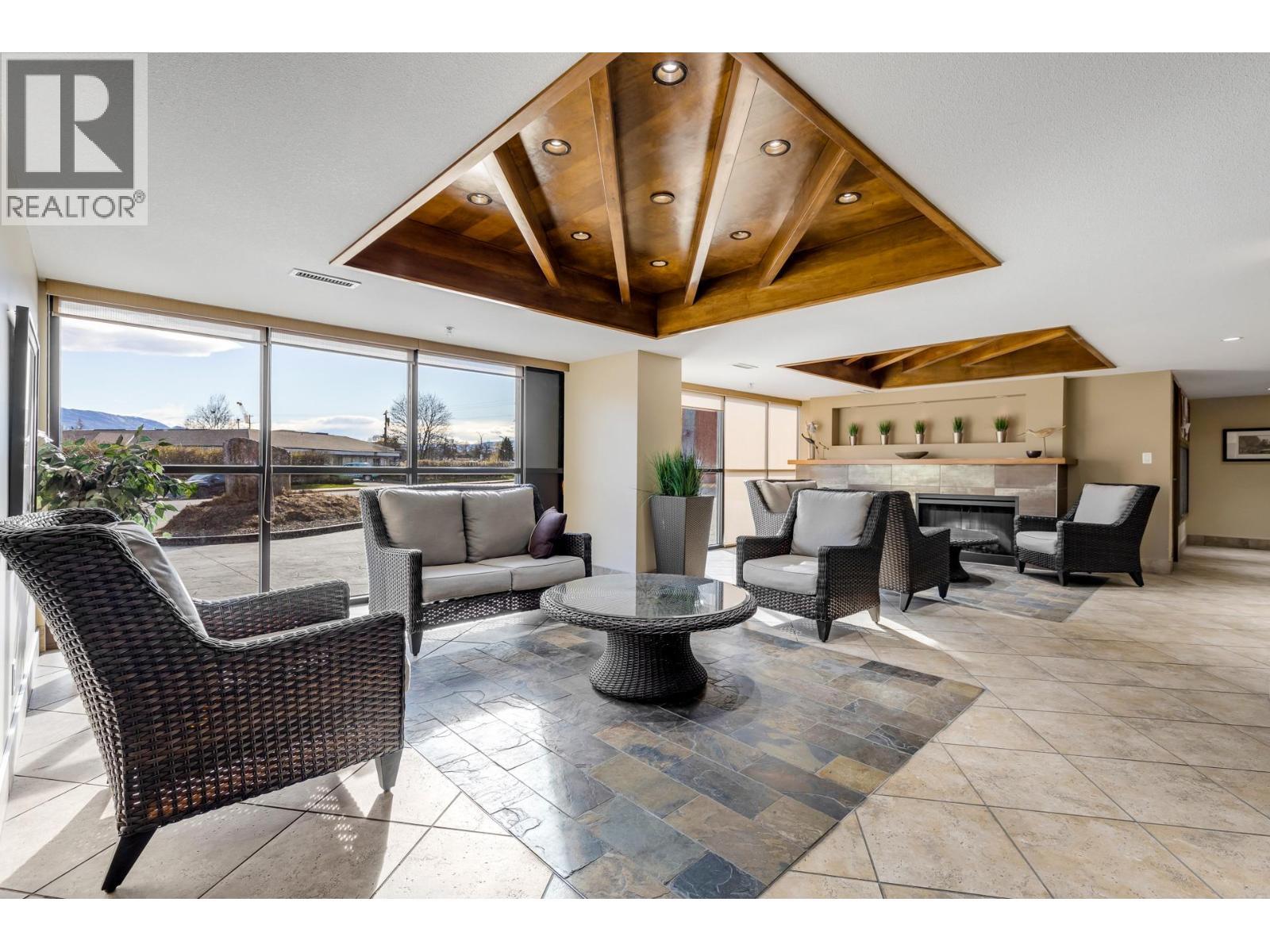 654 Cook Road Unit# 153. Kelowna, British Columbia