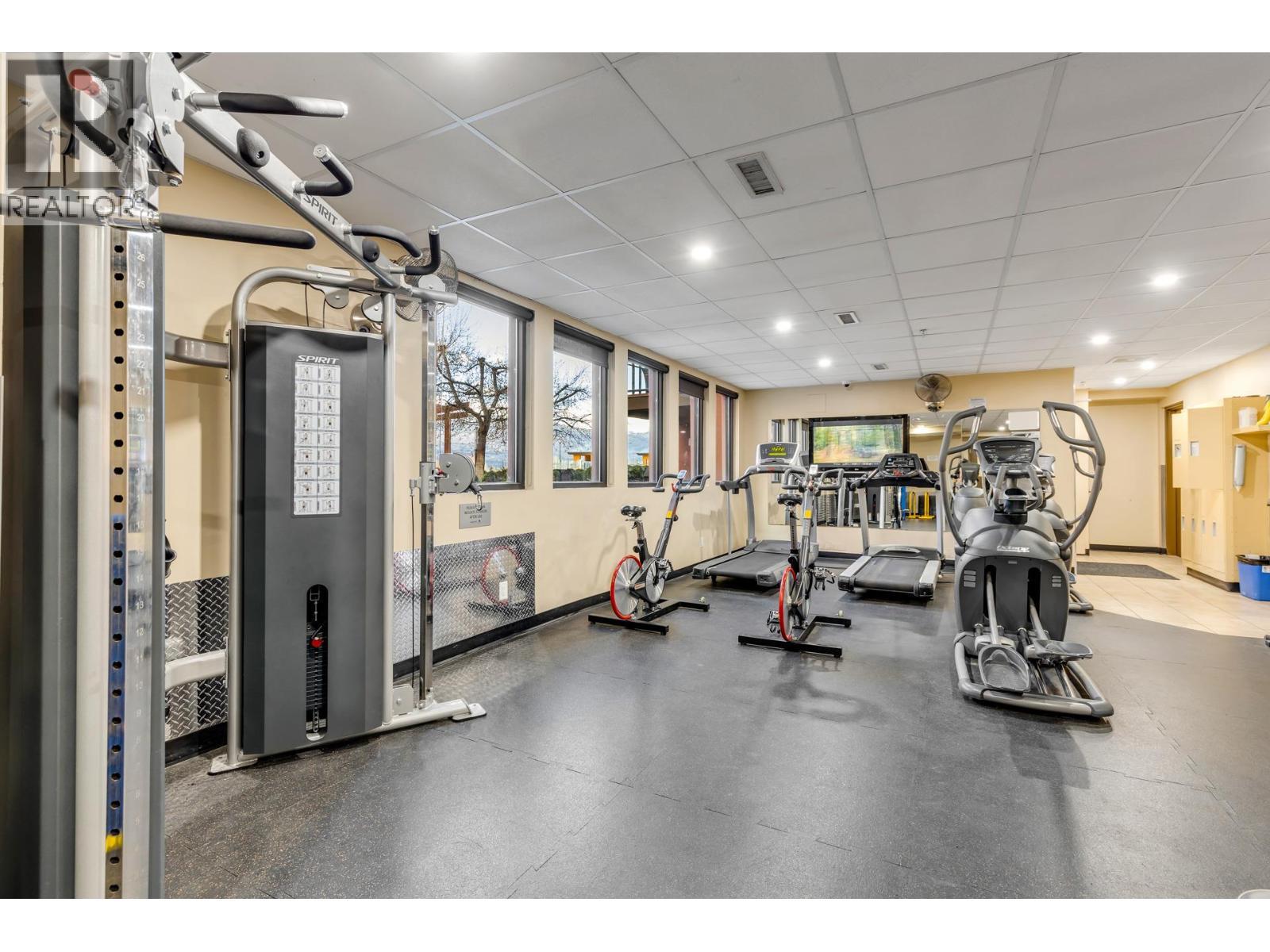 654 Cook Road Unit# 153. Kelowna, British Columbia