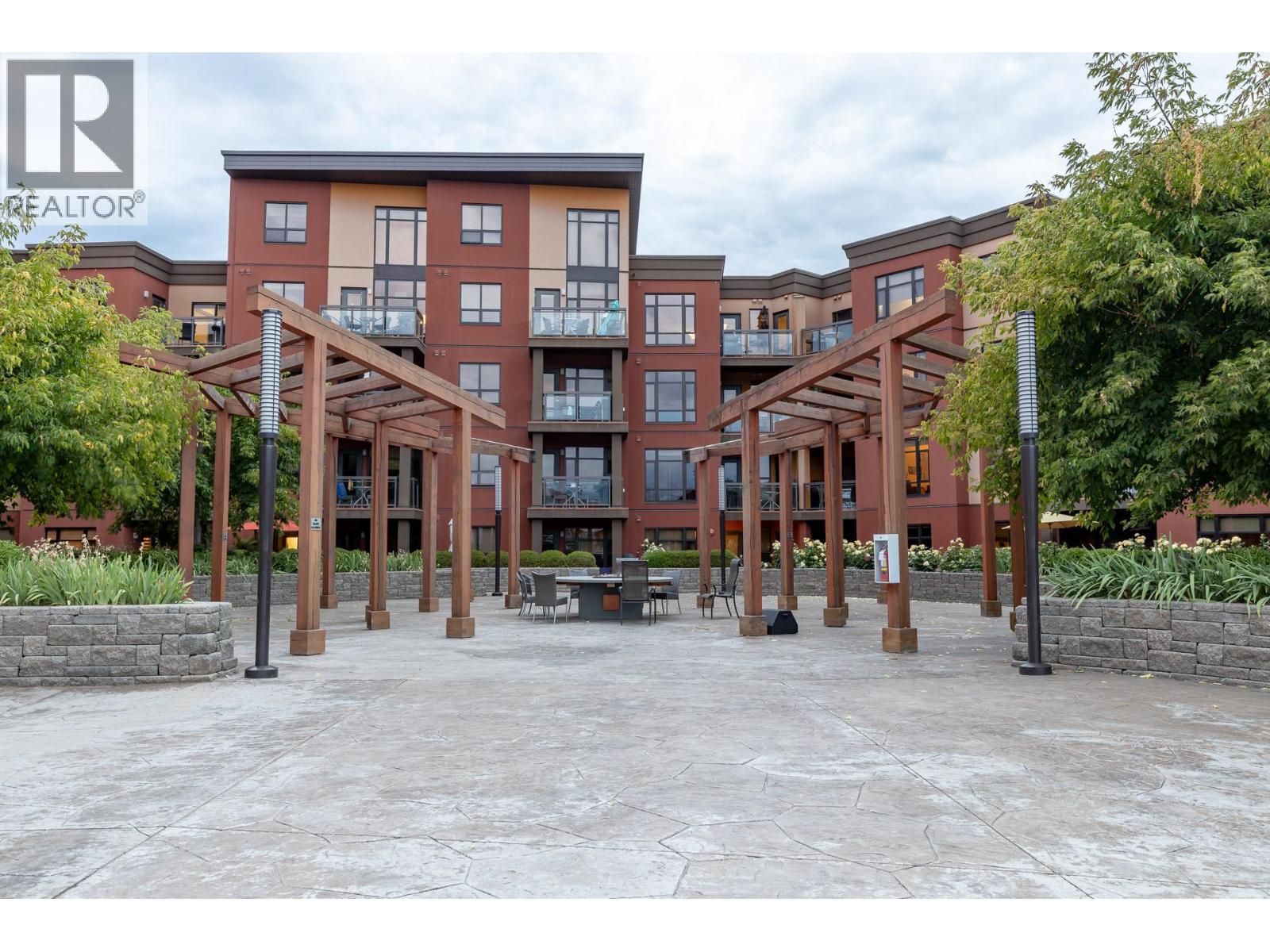 654 Cook Road Unit# 153. Kelowna, British Columbia