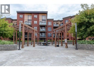 654 Cook Road Unit# 153. Kelowna, British Columbia