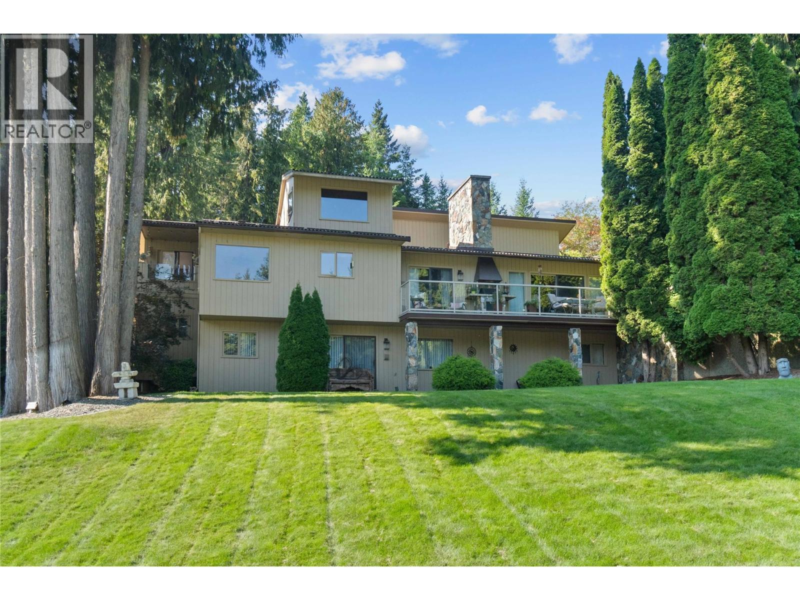 2308 Ta Lana Trail Lot# 3 & 4. Blind Bay, British Columbia