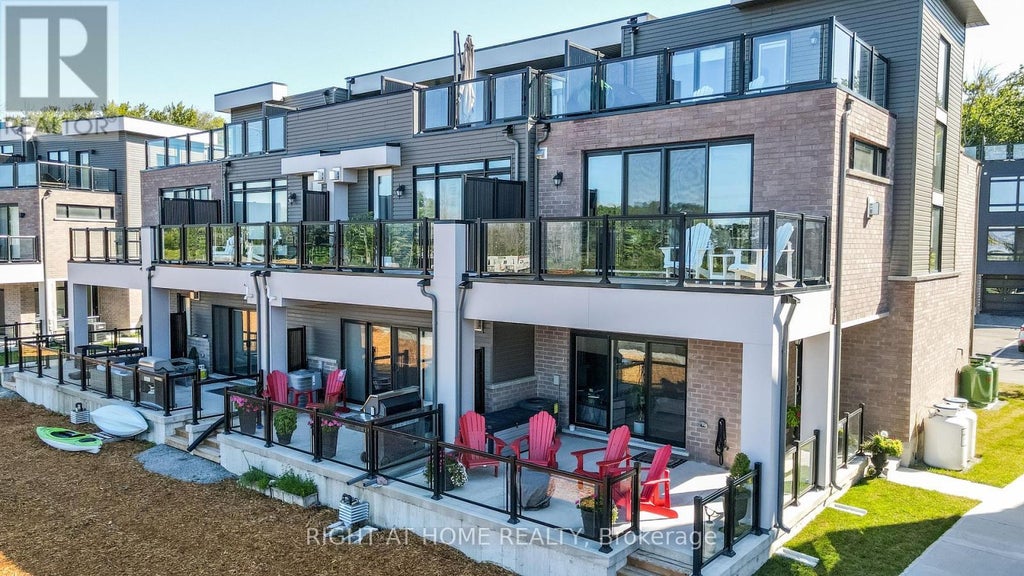 100 Marina Village Drive, Georgian Bay (baxter)