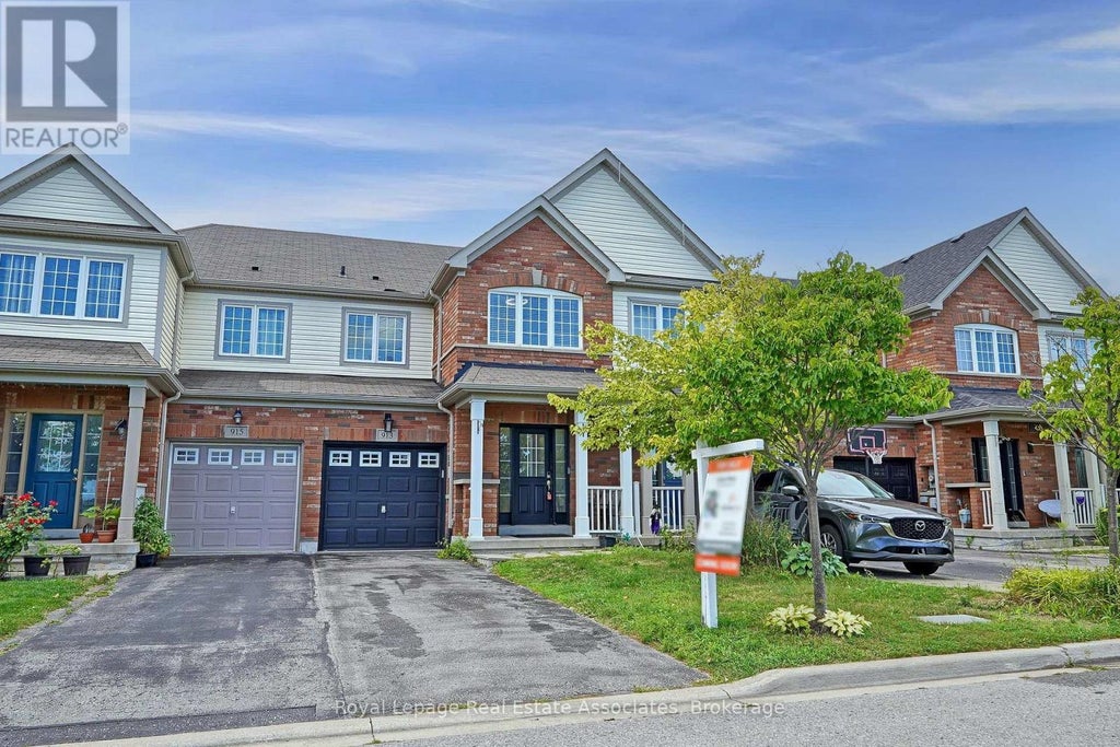 913 Fetchison Drive, Oshawa (taunton)