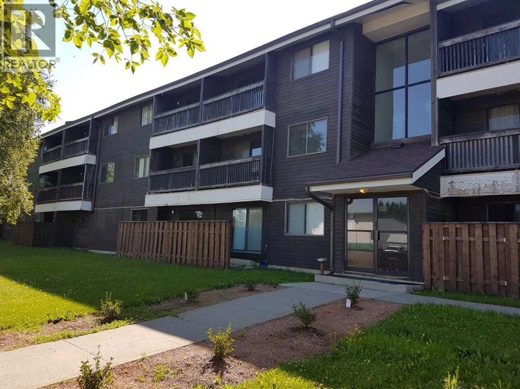 306, 5317 6 Avenue, Edson