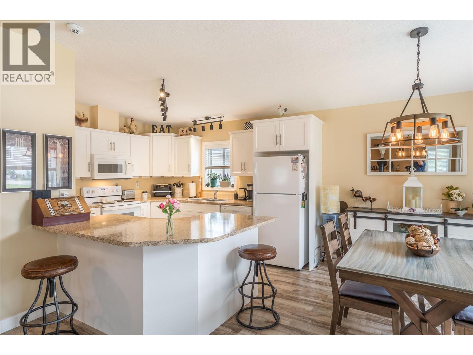 8712 Steuart Street Unit# 34. Summerland, British Columbia