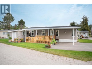 8712 Steuart Street Unit# 34. Summerland, British Columbia