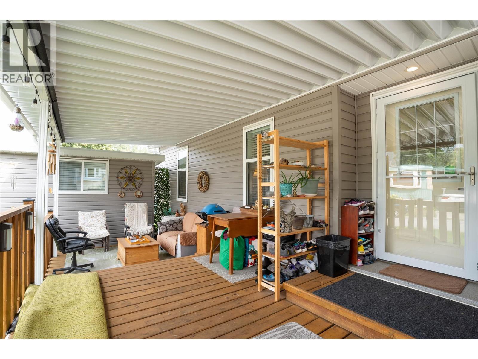 8712 Steuart Street Unit# 34. Summerland, British Columbia