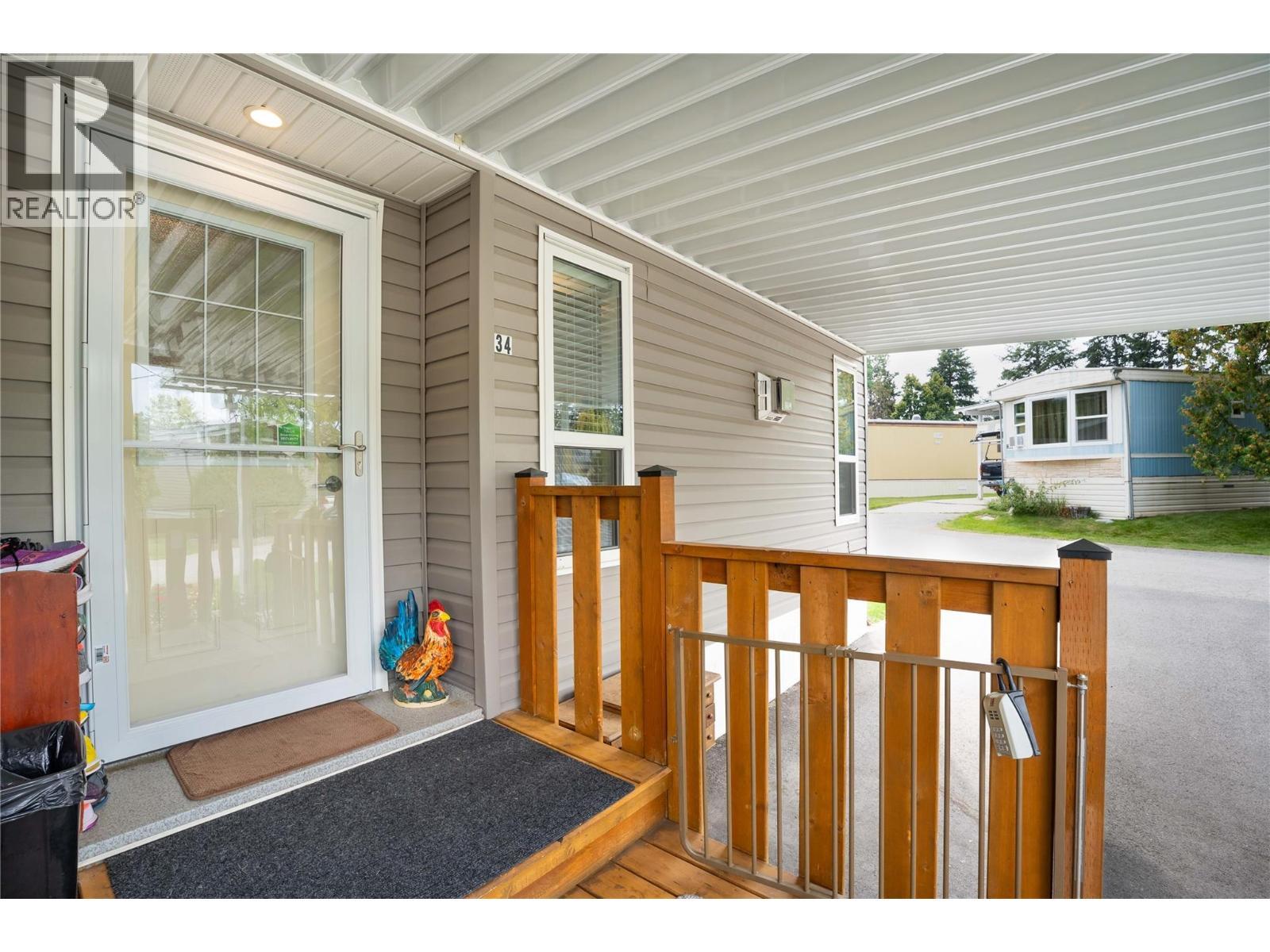 8712 Steuart Street Unit# 34. Summerland, British Columbia