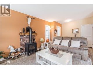 8712 Steuart Street Unit# 34. Summerland, British Columbia