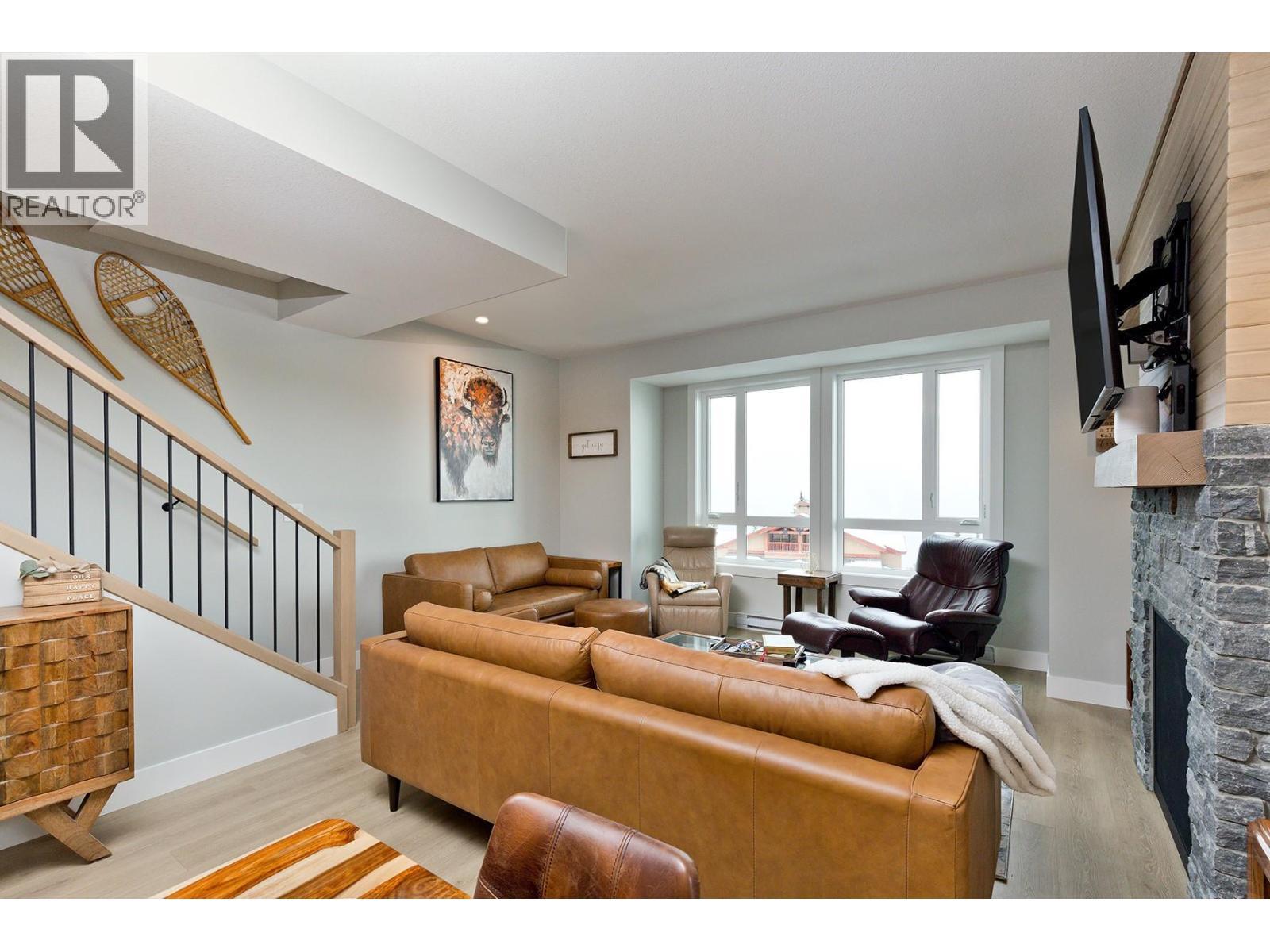 120 Grizzly Ridge Trail Unit# 12. Big White, British Columbia