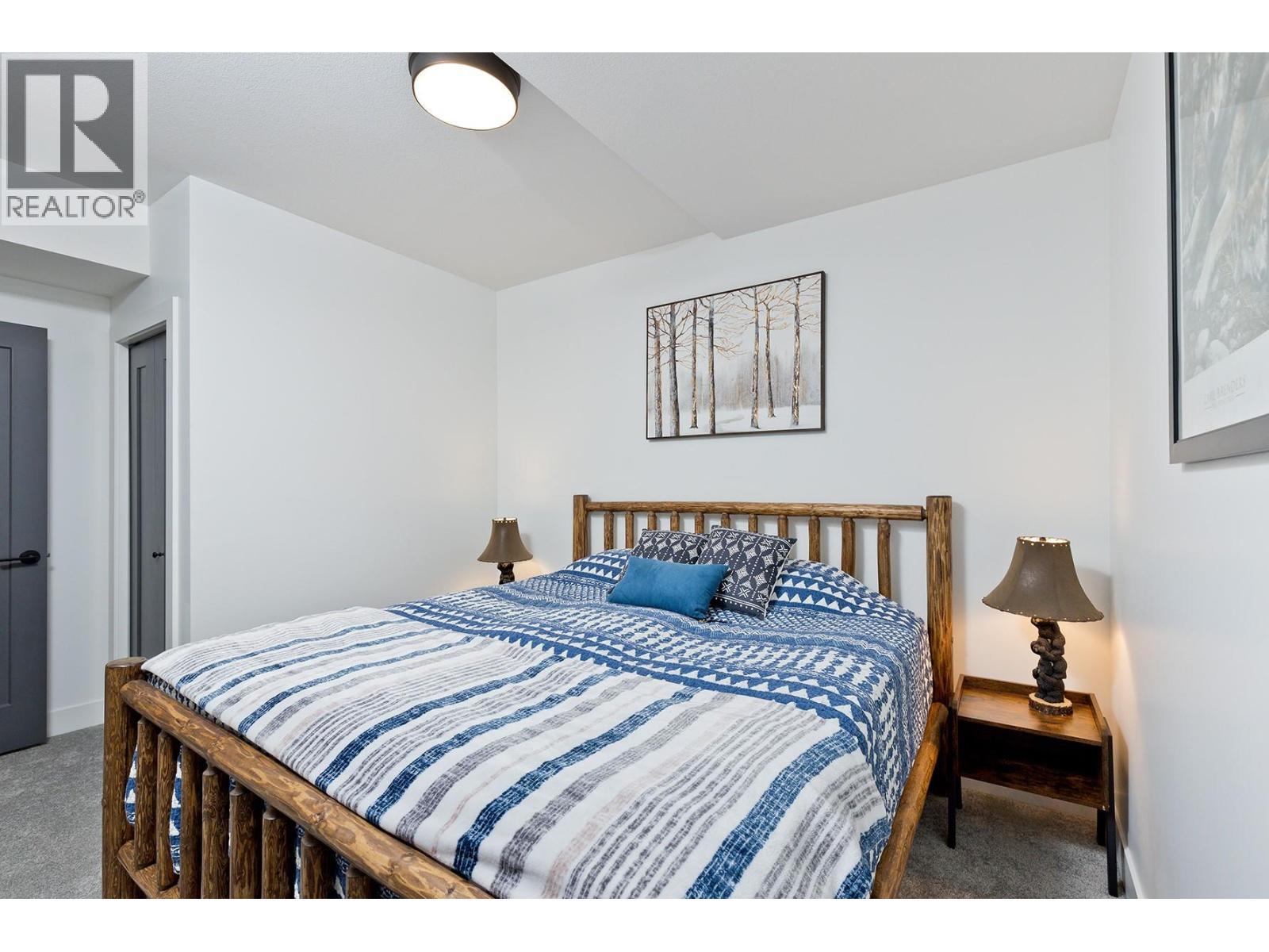 120 Grizzly Ridge Trail Unit# 12. Big White, British Columbia