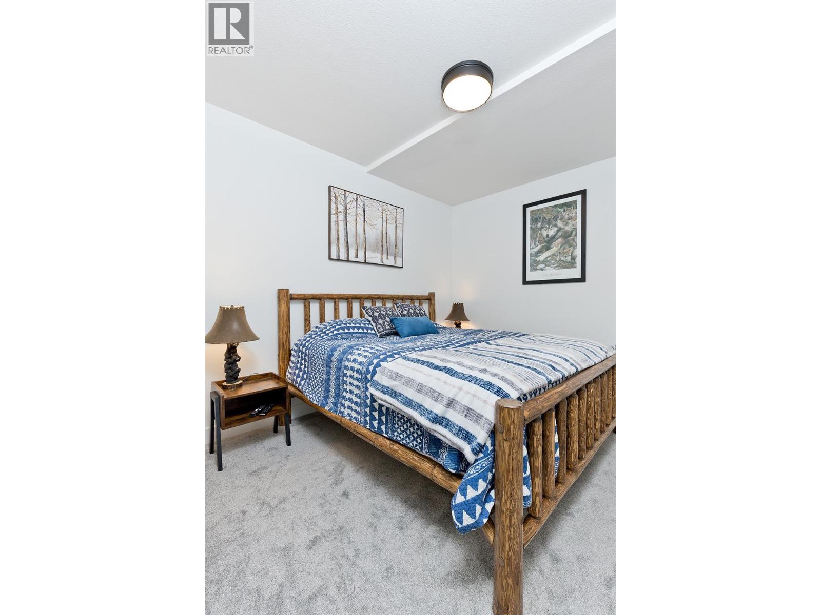 120 Grizzly Ridge Trail Unit# 12. Big White, British Columbia