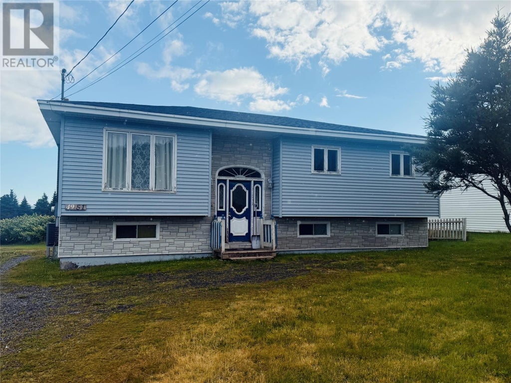 49-51 Old Settlement Hill, Freshwater