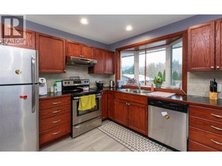 1350 13 Avenue Se. Salmon Arm, British Columbia