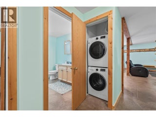 1834 Stepp Pit Road. Sicamous, British Columbia