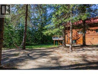 1834 Stepp Pit Road. Sicamous, British Columbia