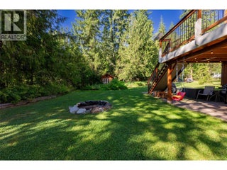 1834 Stepp Pit Road. Sicamous, British Columbia