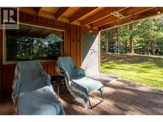 1834 Stepp Pit Road. Sicamous, British Columbia