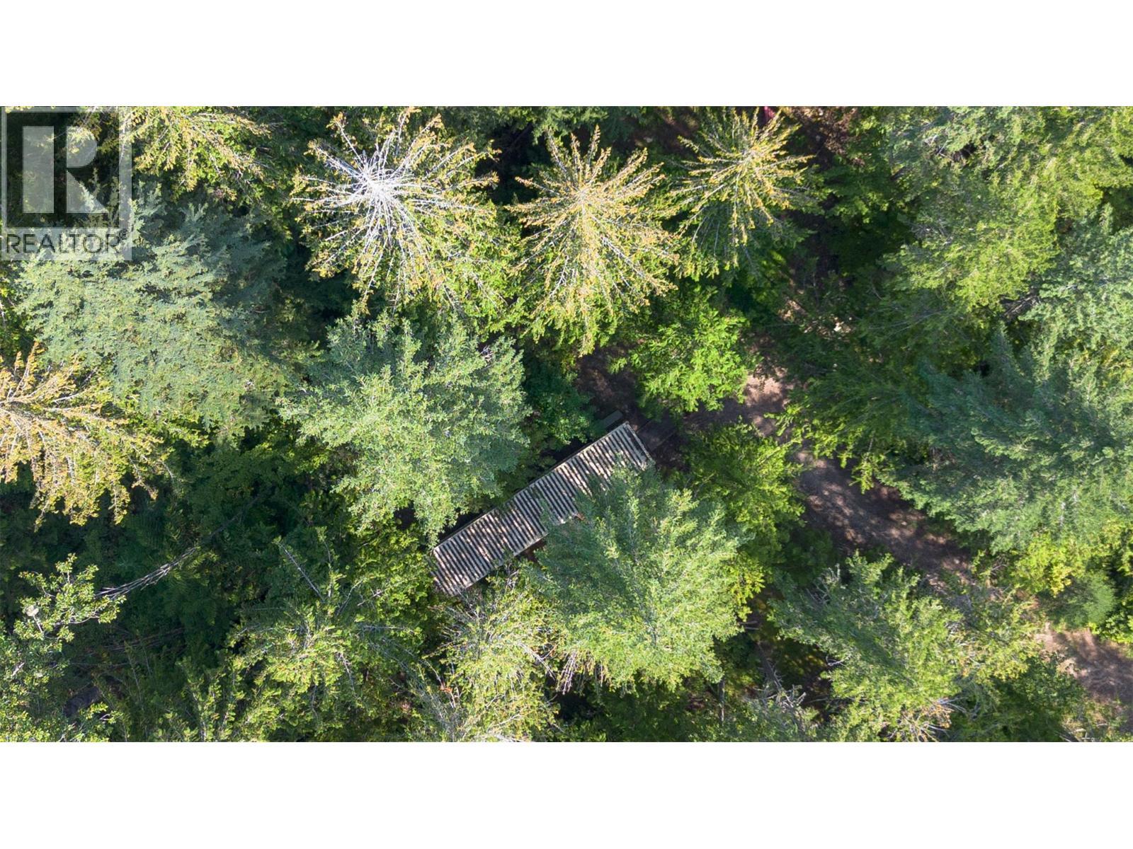 1834 Stepp Pit Road. Sicamous, British Columbia