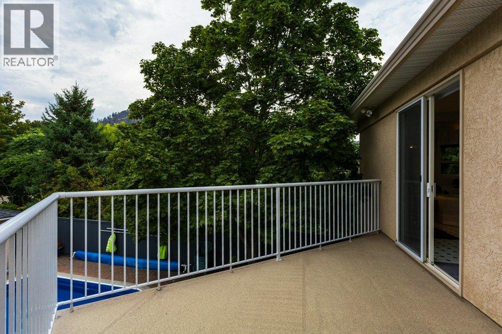 1061 Avondale Place. West Kelowna, British Columbia