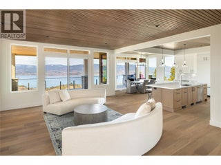 5650 The Edge Place Unit# 110. Kelowna, British Columbia