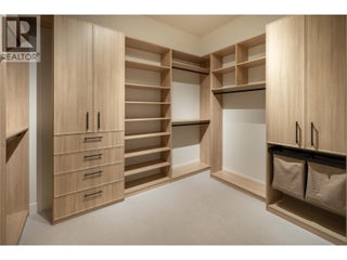 5650 The Edge Place Unit# 110. Kelowna, British Columbia