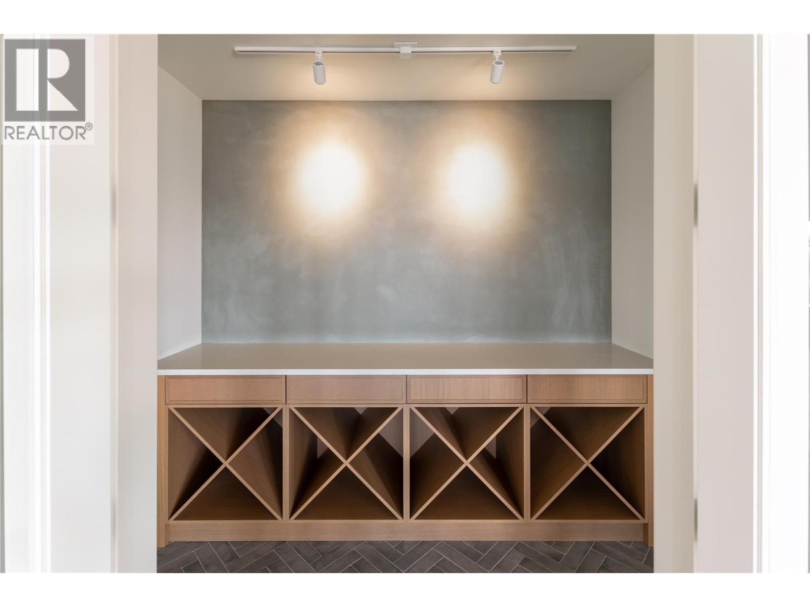 5650 The Edge Place Unit# 110. Kelowna, British Columbia