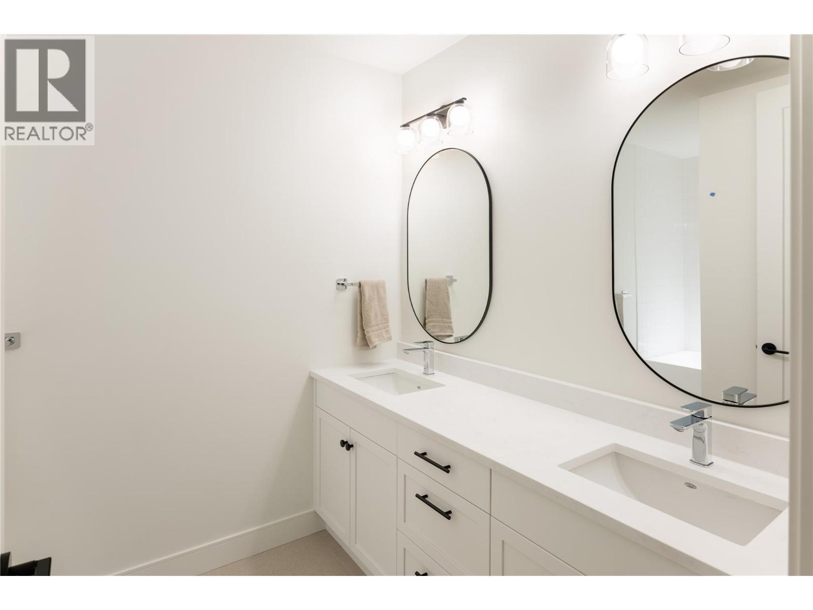 5650 The Edge Place Unit# 110. Kelowna, British Columbia