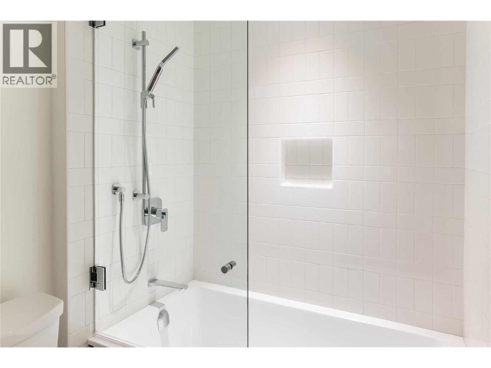 5650 The Edge Place Unit# 110. Kelowna, British Columbia