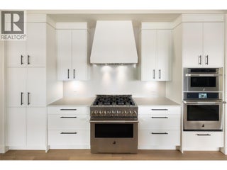 5650 The Edge Place Unit# 110. Kelowna, British Columbia