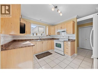 3854 Brown Road Unit# 301. West Kelowna, British Columbia