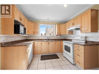 3854 Brown Road Unit# 301. West Kelowna, British Columbia