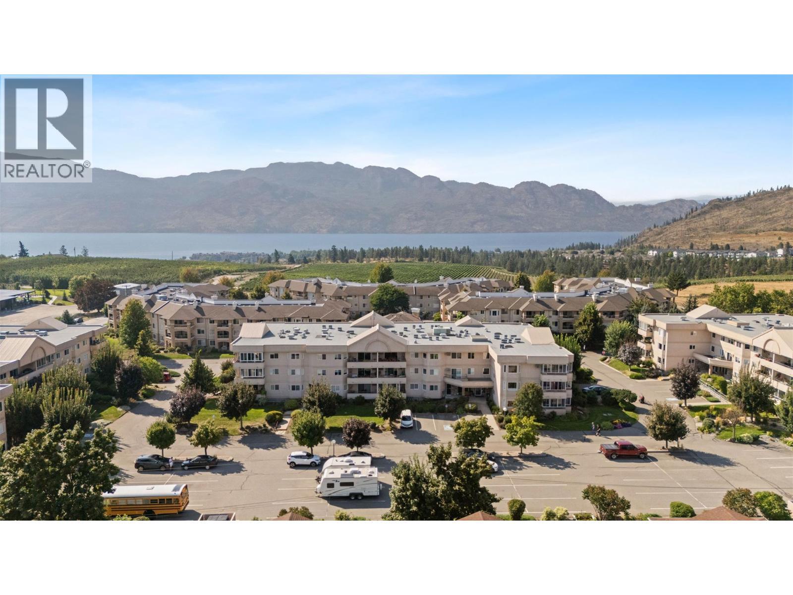 3854 Brown Road Unit# 301. West Kelowna, British Columbia