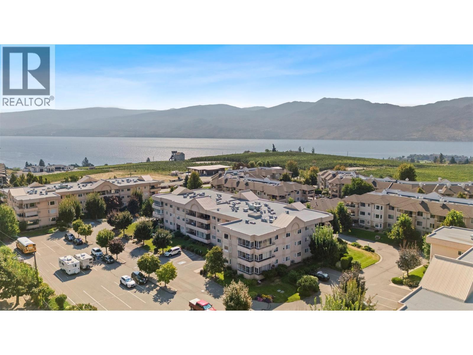 3854 Brown Road Unit# 301. West Kelowna, British Columbia