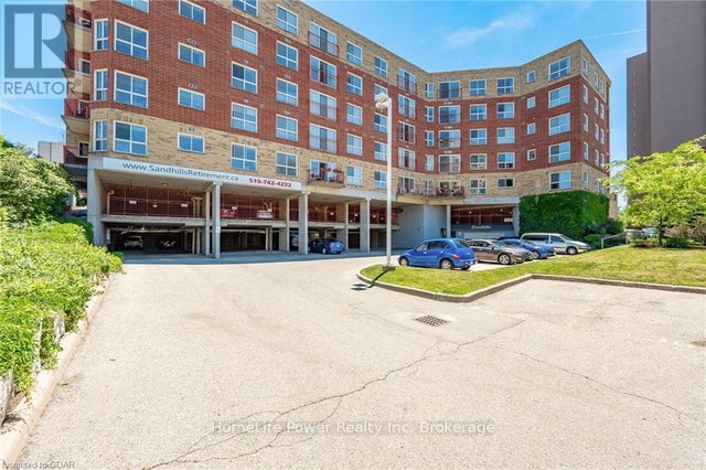 208 - 20 St George Street, Kitchener