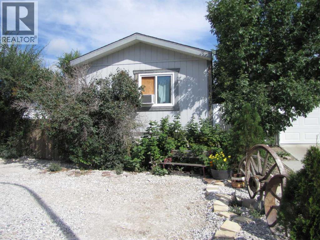 6221 49 Street, Taber