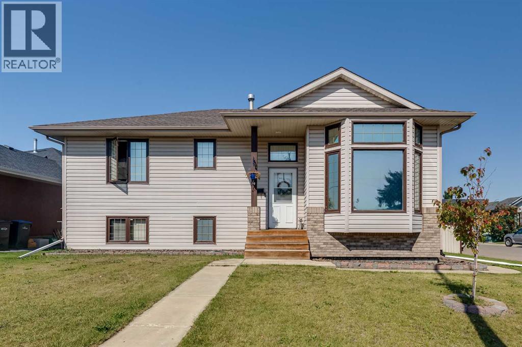 4 Harrison Road, Sylvan Lake