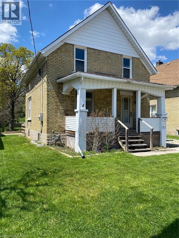 246 Madison Avenue S, Kitchener