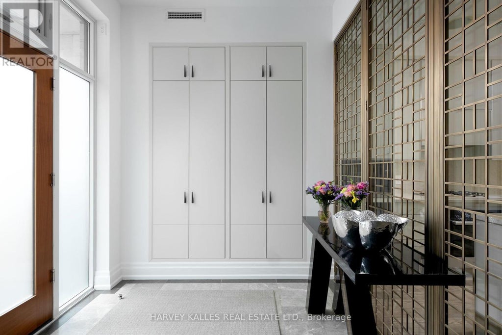 127 Pears Avenue, Toronto (annex)