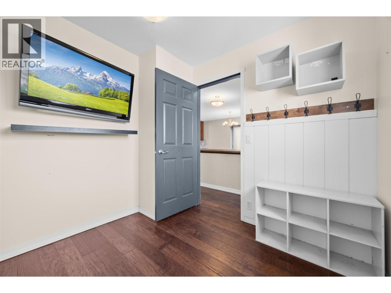 6400 Spencer Road Unit# 8. Kelowna, British Columbia