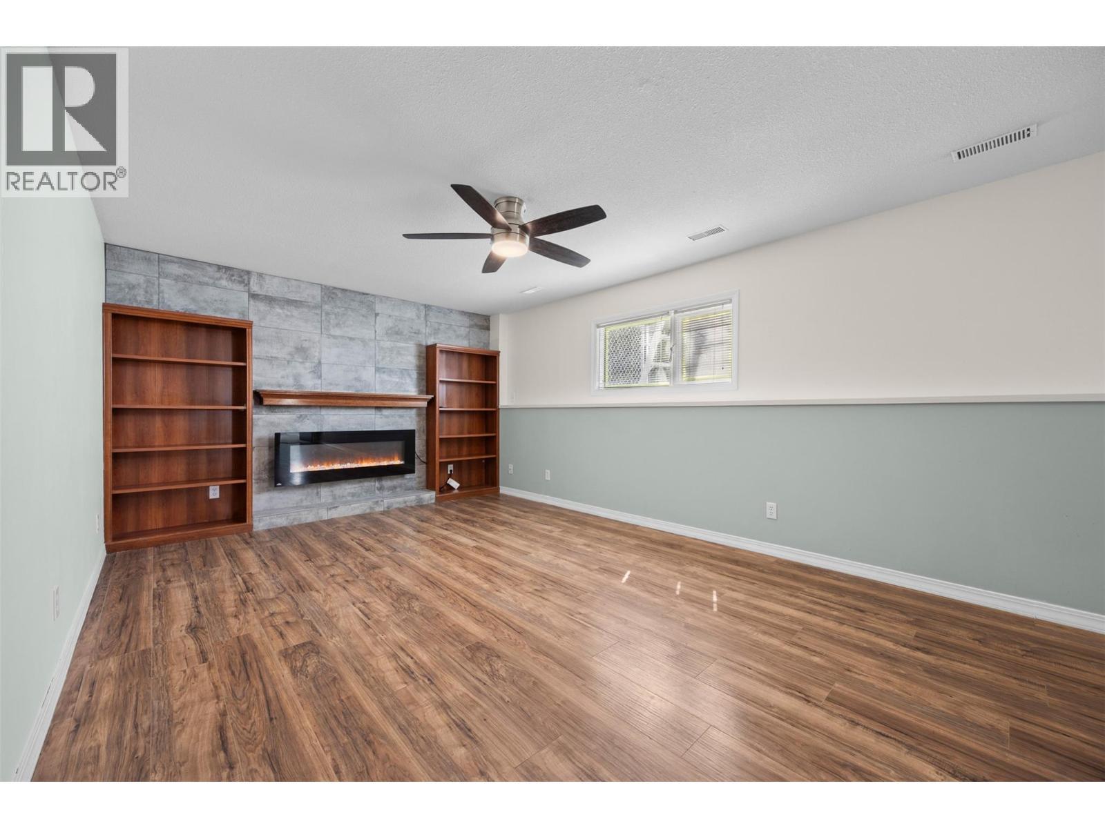 6400 Spencer Road Unit# 8. Kelowna, British Columbia