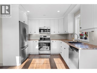 427 Hummingbird Avenue. Vernon, British Columbia