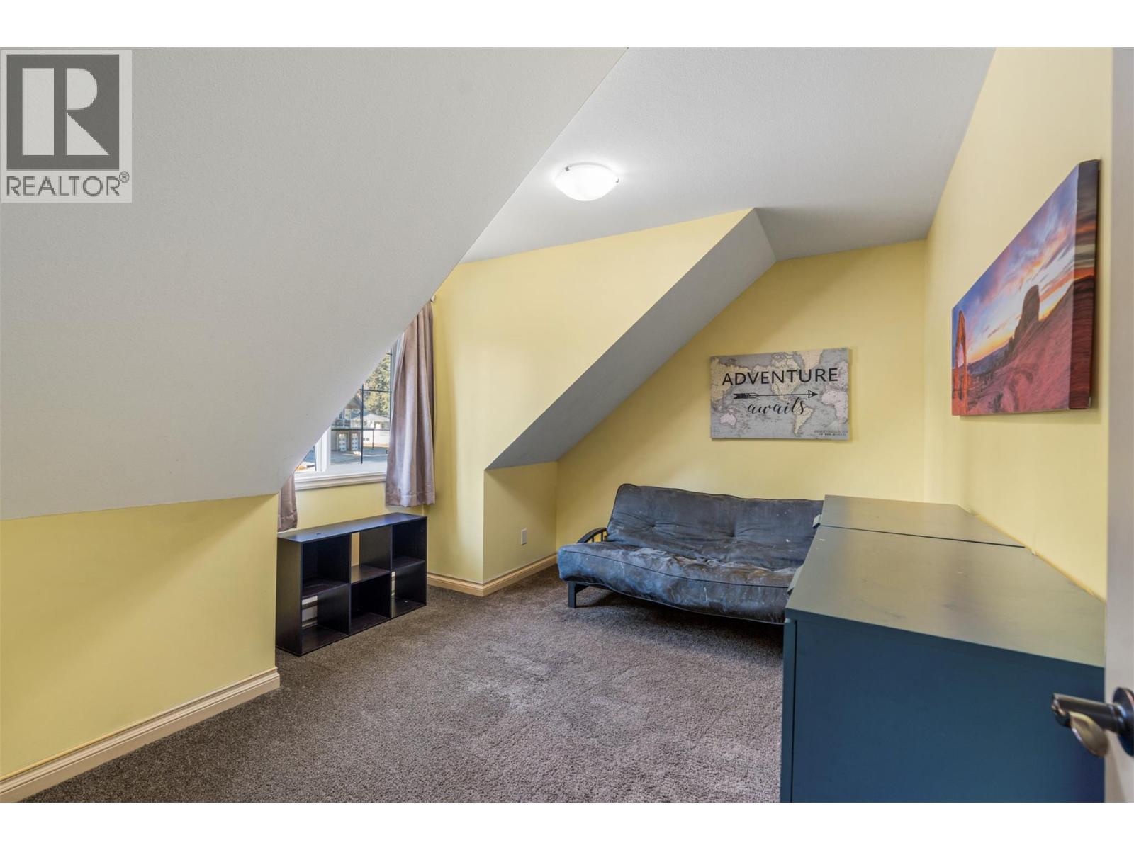 427 Hummingbird Avenue. Vernon, British Columbia